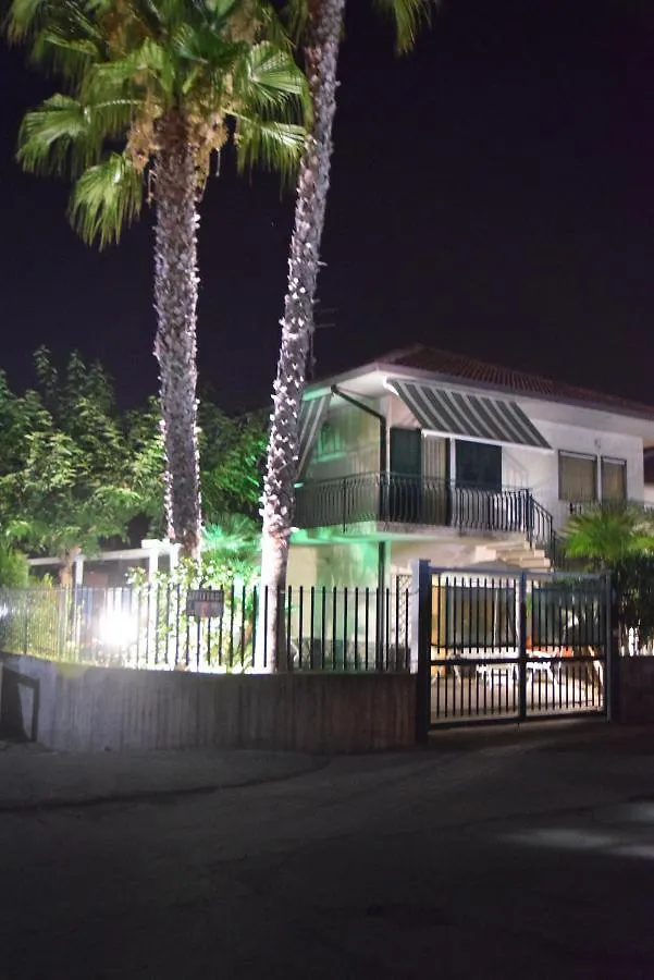 Casa vacanze Villa Fondachello Mascali Italia
